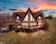 21 Sportsman Rd, Wernersville image