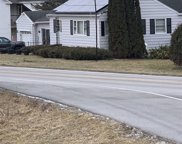 2439 US Route 7 North, Rutland Town image