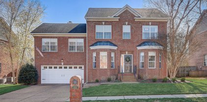 211 Wisteria Dr, Franklin