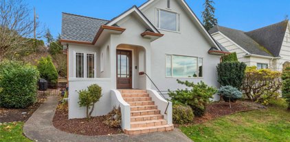 813 15th St., Bellingham