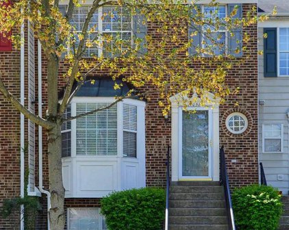 2058 Pawlet   Drive Unit #34B, Crofton
