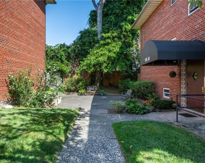 160 Centre Avenue Unit #3K, New Rochelle