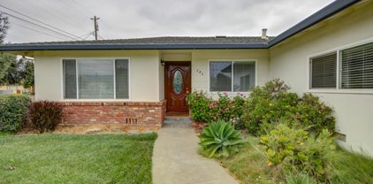 746 Day ST, Gonzales