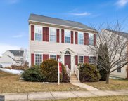 50 Stocks   Street, Lovettsville image