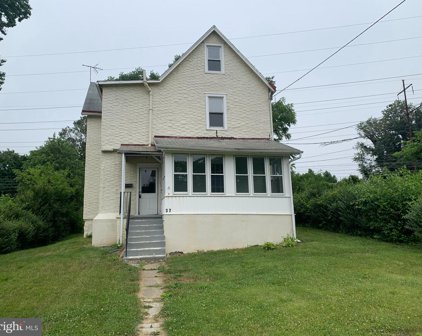 37 Railroad Ave, Glenolden