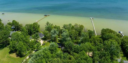 3222 W Burt Lake Road Unit #2, Brutus