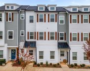 5021 Belmont Crossing  Drive, Belmont image