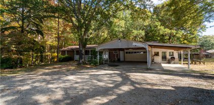 157 New Hope Road, Fayetteville