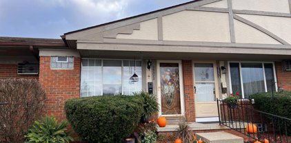 25372 Potomac Unit #5, South Lyon