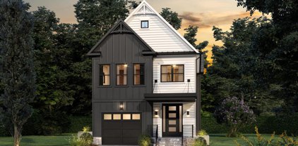 1244 N Utah St, Arlington