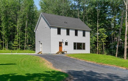 88 Grand Hollow Road, Warren