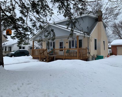 217 6th Street NW, Osseo
