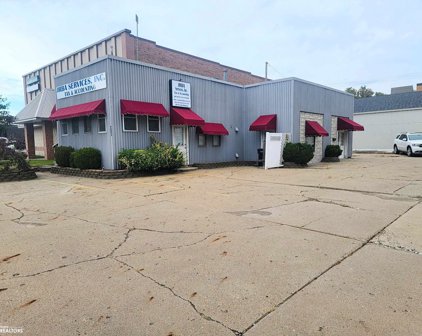 203 W 2nd  Street, Ottumwa