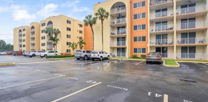 6980 Nw 186th St Unit #3-126, Hialeah