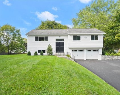 3555 Katrina Drive, Yorktown Heights