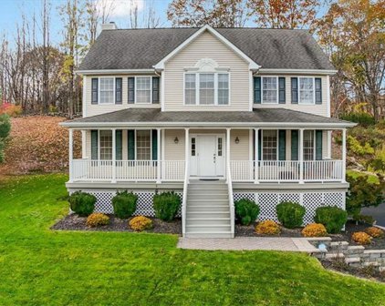 11 Waring Drive, Carmel