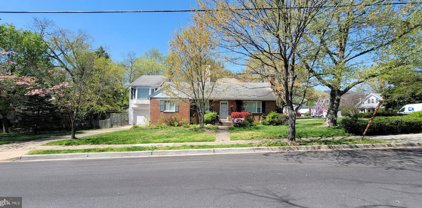 6701 Little Falls Rd, Arlington