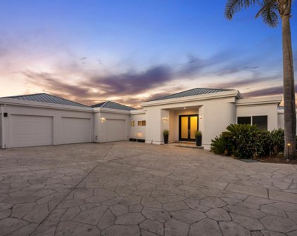 57 Roxbury LN, San Mateo