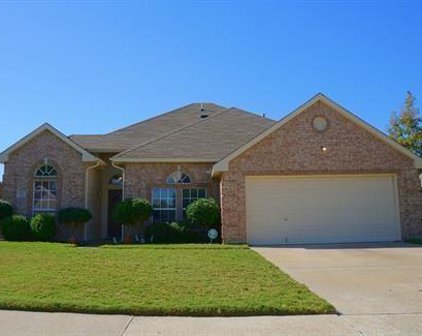 113 E Forestwood  Drive, Forney