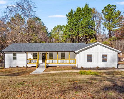 1698 George Circle, Lawrenceville