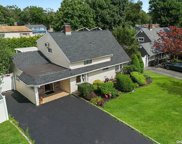 5 Hedge Lane, Westbury image