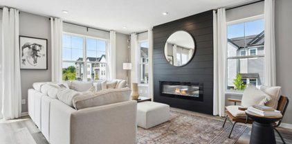 13685 Marsh View Trail, Rogers
