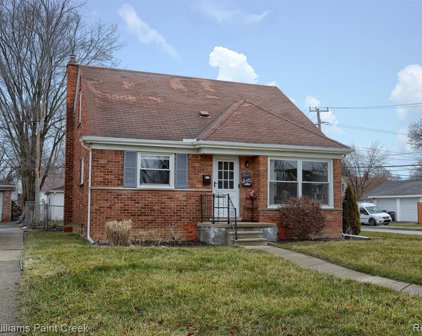 20521 COUNTRY CLUB, Harper Woods