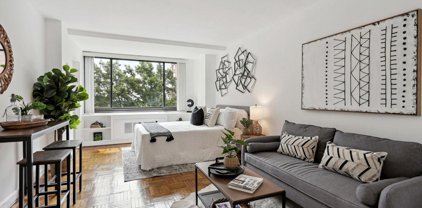 1021 Arlington Blvd Unit #639, Arlington