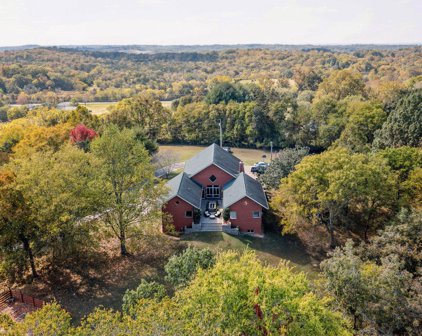1912 Mays Chapel Rd, Mount Juliet