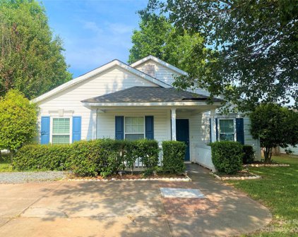 550 Railway Sw Place, Concord