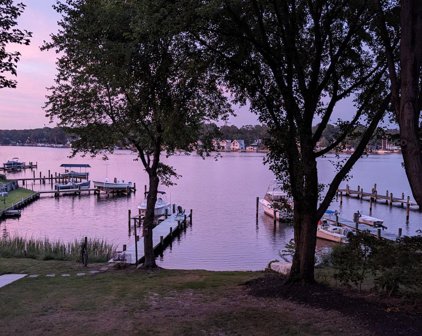 316 North Dr, Severna Park