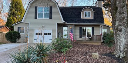 3314 Howell Meadow Drive, Duluth