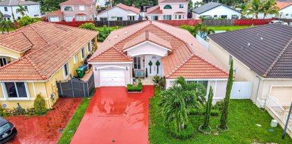 19834 Nw 81st Pl, Hialeah