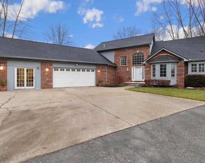 29251 Private, Chesterfield Twp