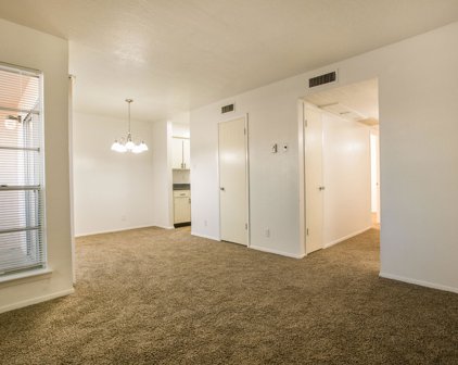 4601 Carlisle Boulevard NE Unit D9, Albuquerque
