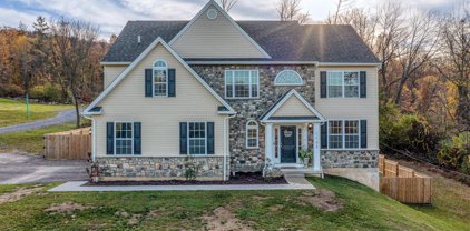 1133 Old Fritztown Rd, Reading