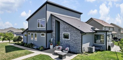 16708 Boston Parkway, Clive