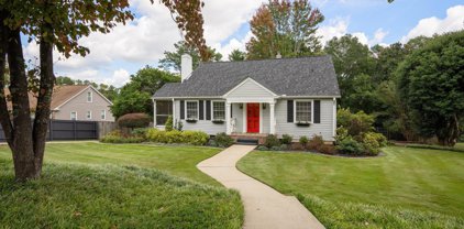 420 Longview Terrace, Greenville