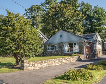 627 Grand Ave, Havertown