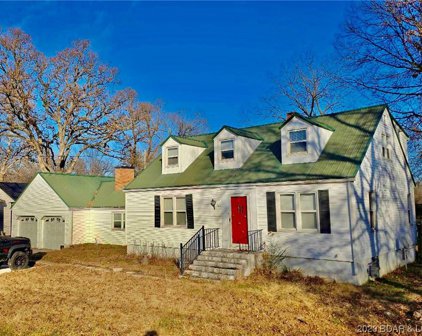 506 Missouri Avenue N, Stover