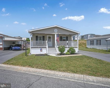 116 Ridgewood Mnr, Manheim