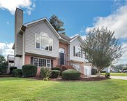 2802 Manor Glen Lane, Suwanee image