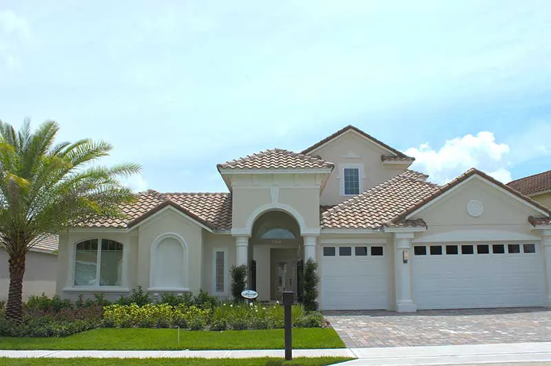 courtyard model home