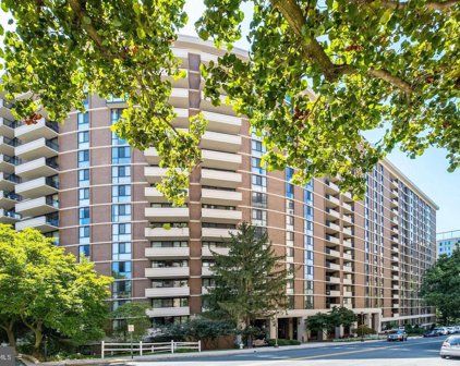 4620 N Park Ave Unit #1401W, Chevy Chase