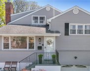 98 Grand Boulevard, Scarsdale image