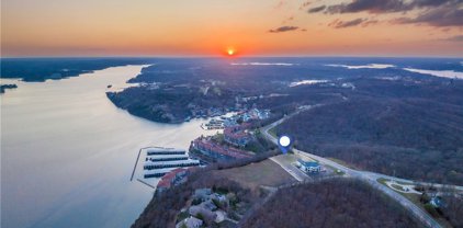 1196 Horseshoe Bend Parkway, Lake Ozark