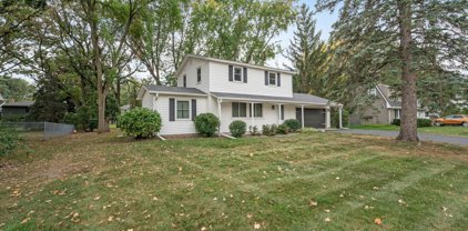 2218 County Road F  E, White Bear Lake