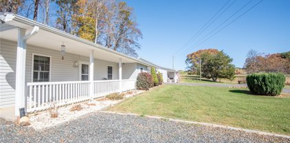 144 Smith Dixon Road Unit B, Crumpler