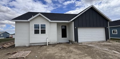 1228 Tara Lane SW, Watford City