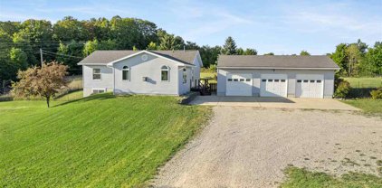 786 Greg Road, Petoskey